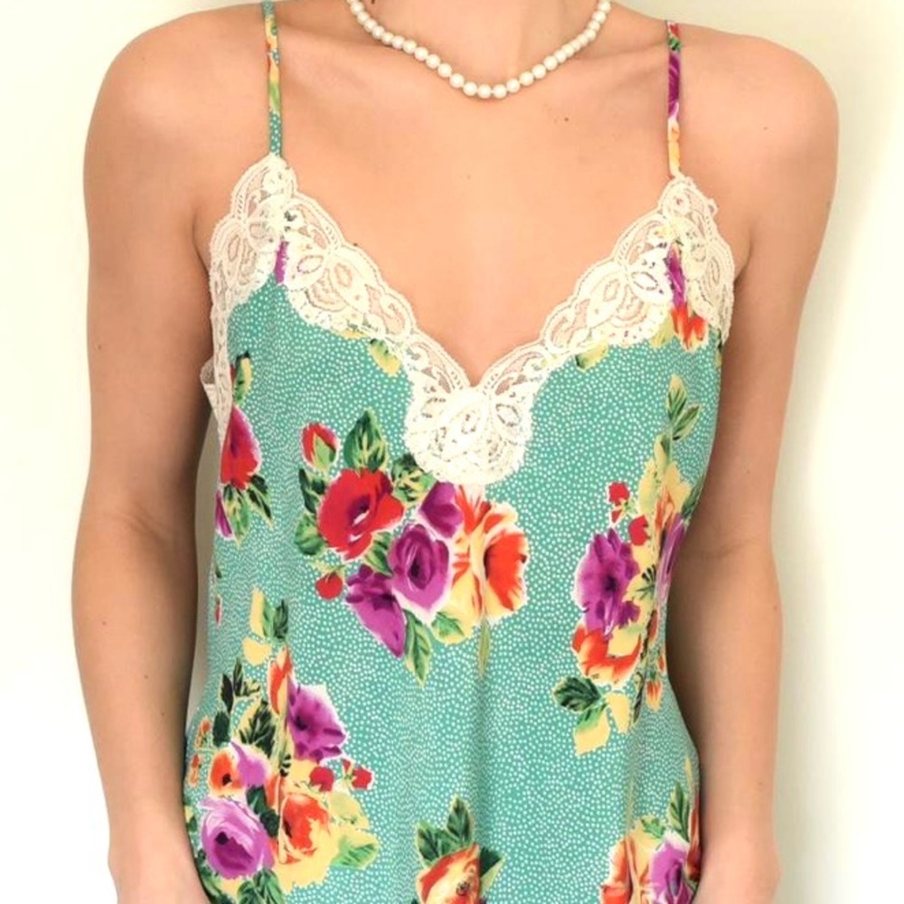 Victoria's Secret Two Piece Floral Pajama Set - NWOT